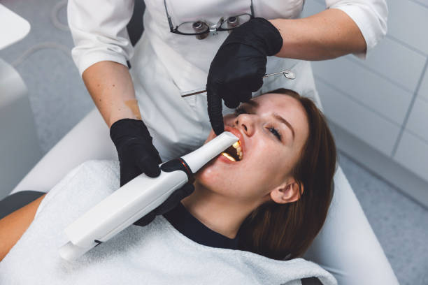 Best Emergency Cosmetic Dentistry (e.g., broken veneers) in Olmos Park, TX